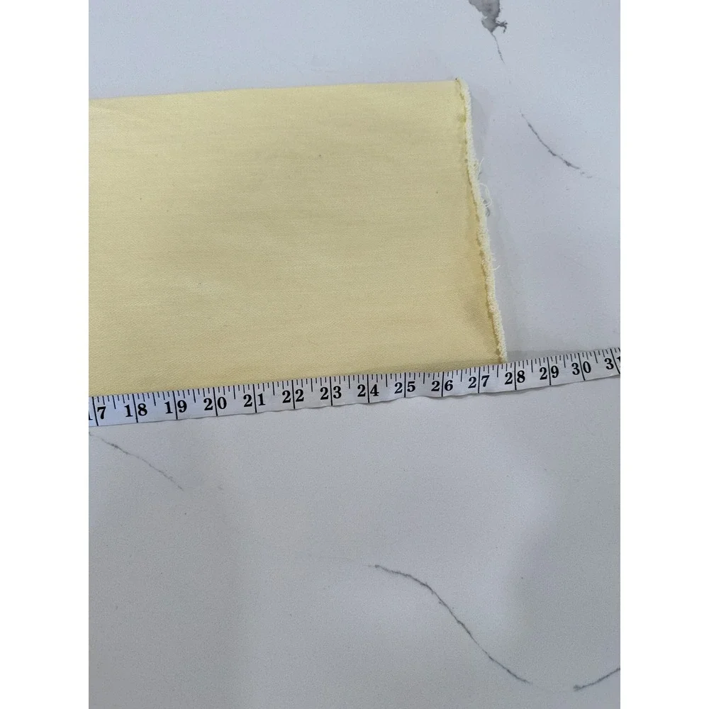 Miou Muse Pale Yellow High‎ Waisted Wide Leg Raw Hem Cropped Jeans Small